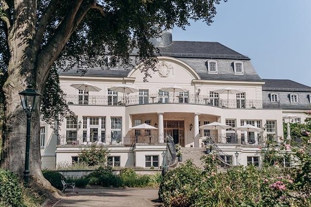 Schloss Teutschenthal Hotel & Events